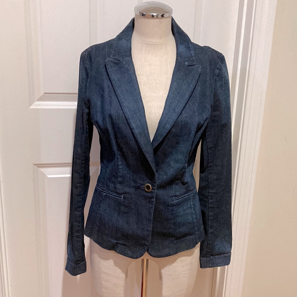 Ann Taylor Denim Jacket Size 4